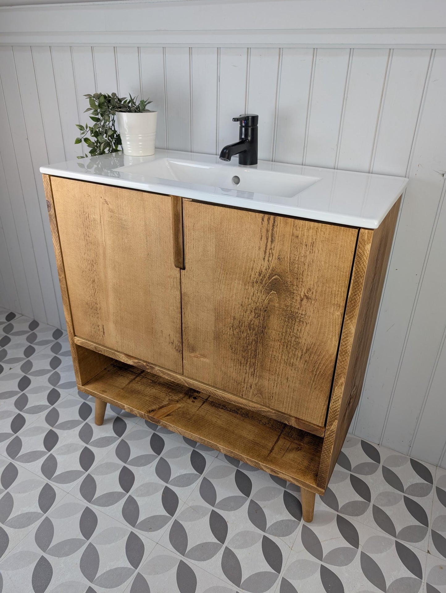 THE WILLISTON / A Handmade Solid Wood Bathroom Vanity Unit with Inset Ceramic Basin