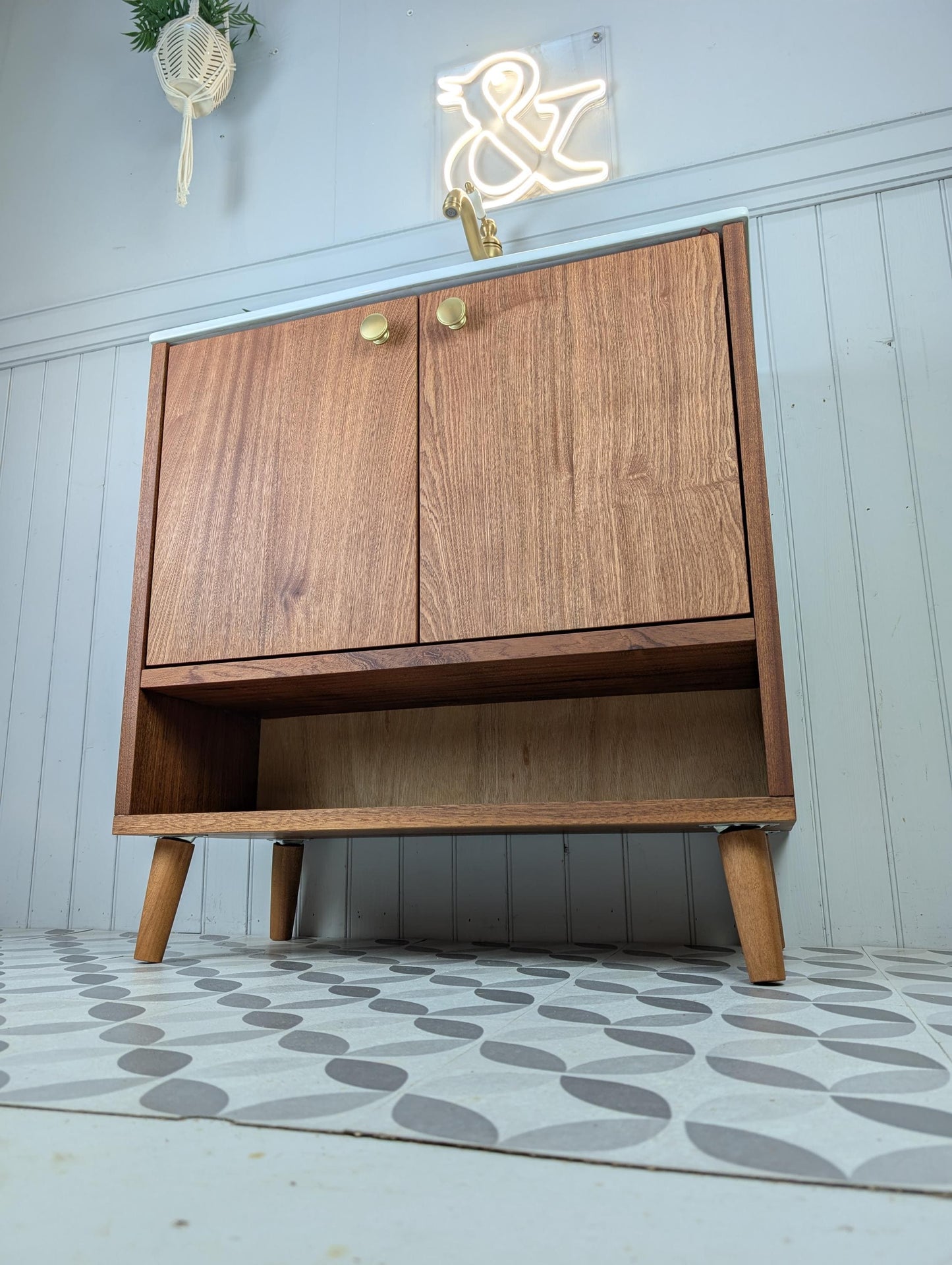 THE BURLINGTON / A Handmade Solid Hardwood Bathroom Vanity Unit with Inset Ceramic Basin