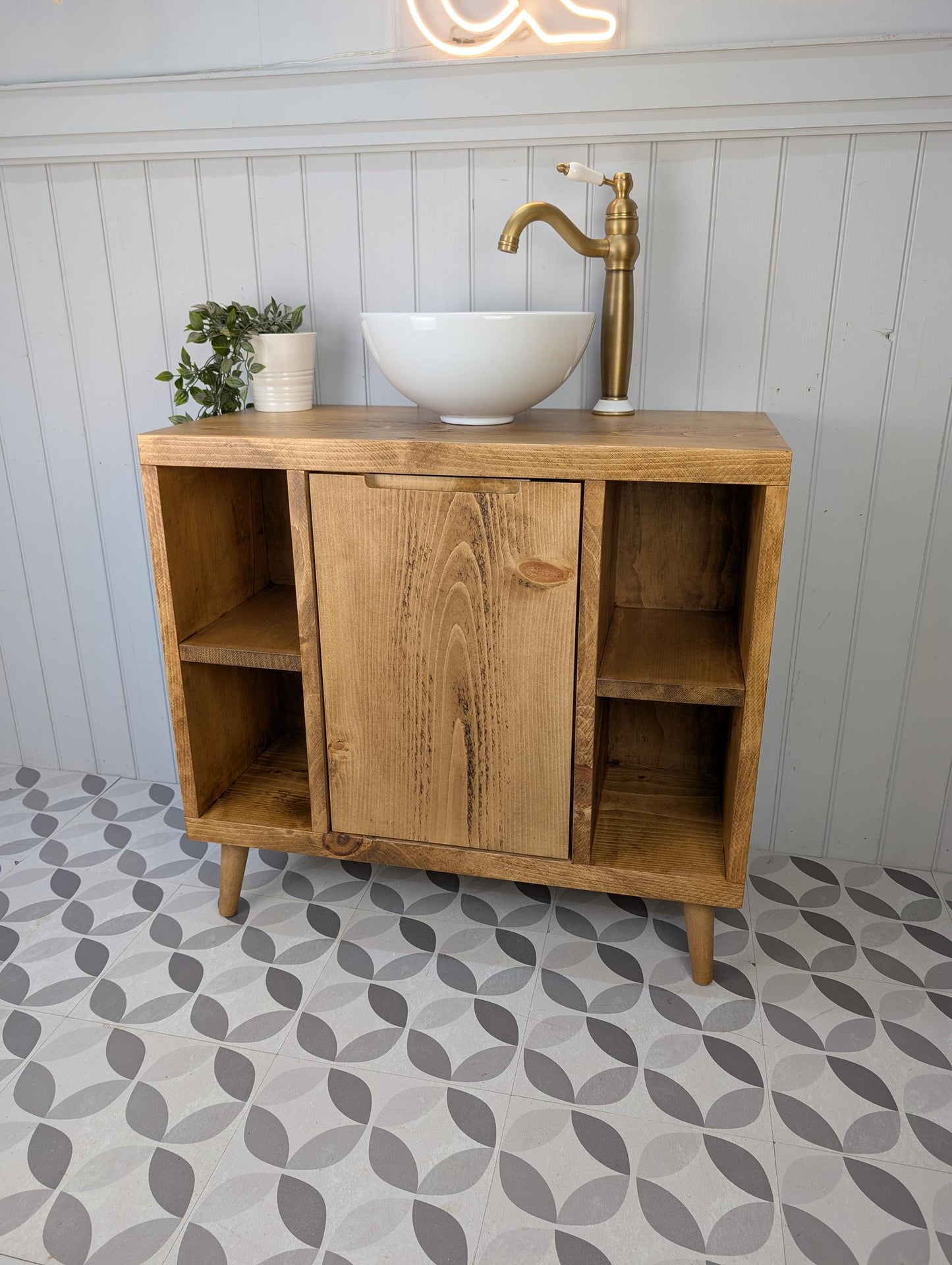 THE BRUNSWICK / A Handmade Solid Wood Bathroom Vanity Unit