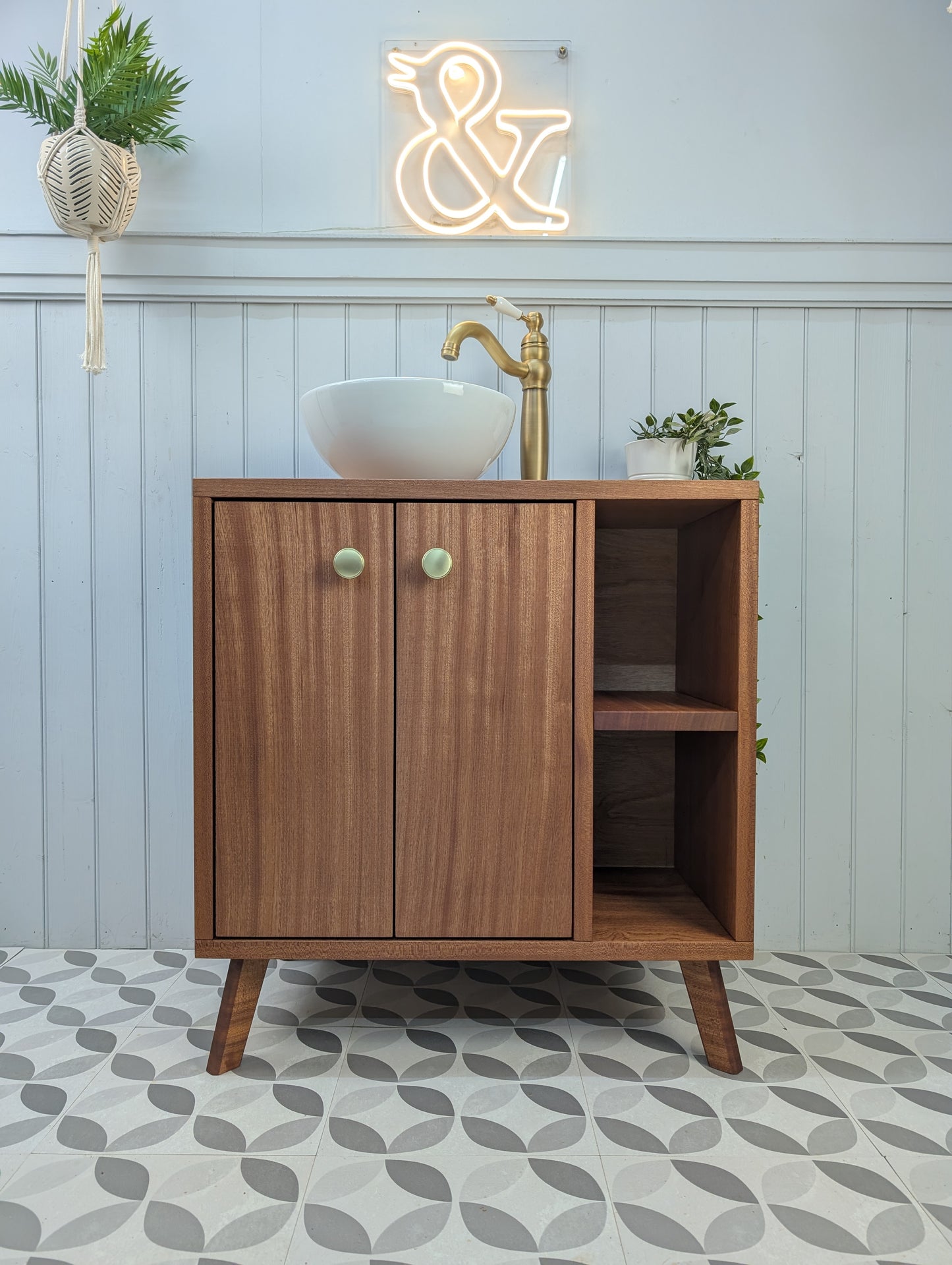 THE ALEXANDRIA / A Handmade Solid Hardwood Bathroom Vanity Unit