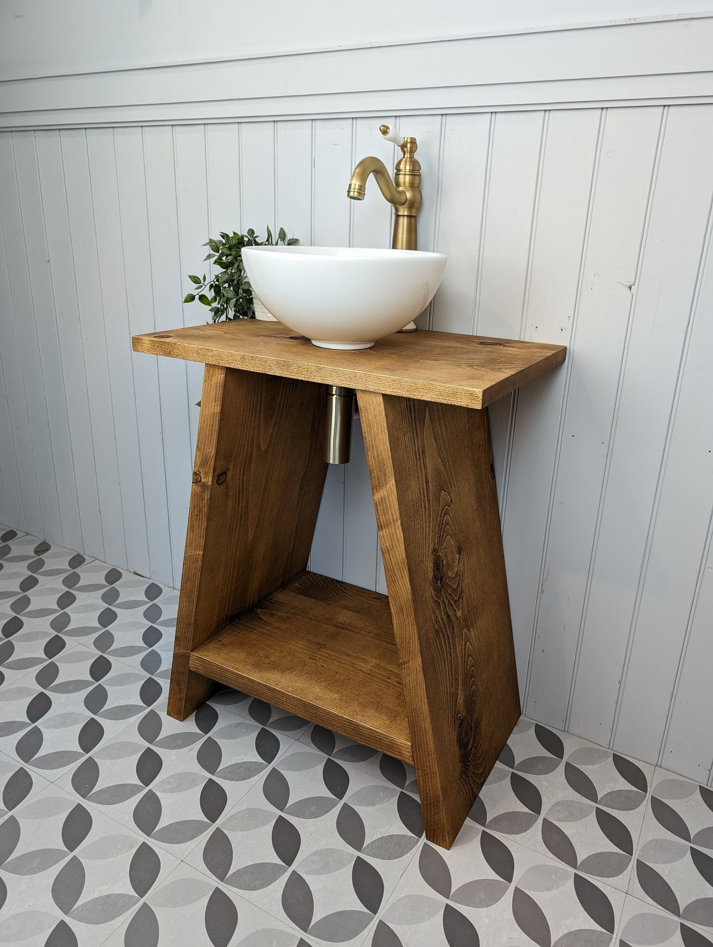 THE EDMONTON / A Handmade Solid Wood Bathroom Vanity Washstand