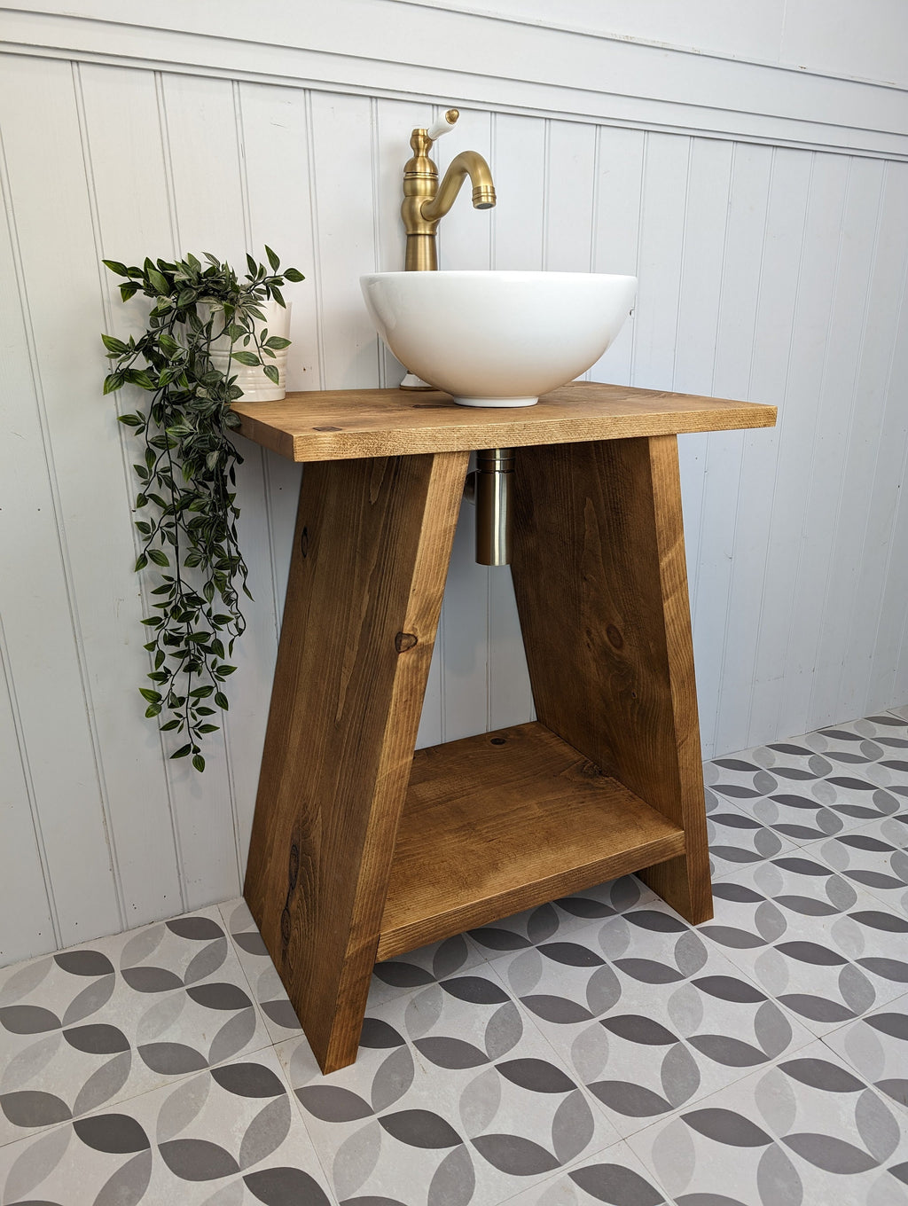 THE EDMONTON / A Handmade Solid Wood Bathroom Vanity Washstand