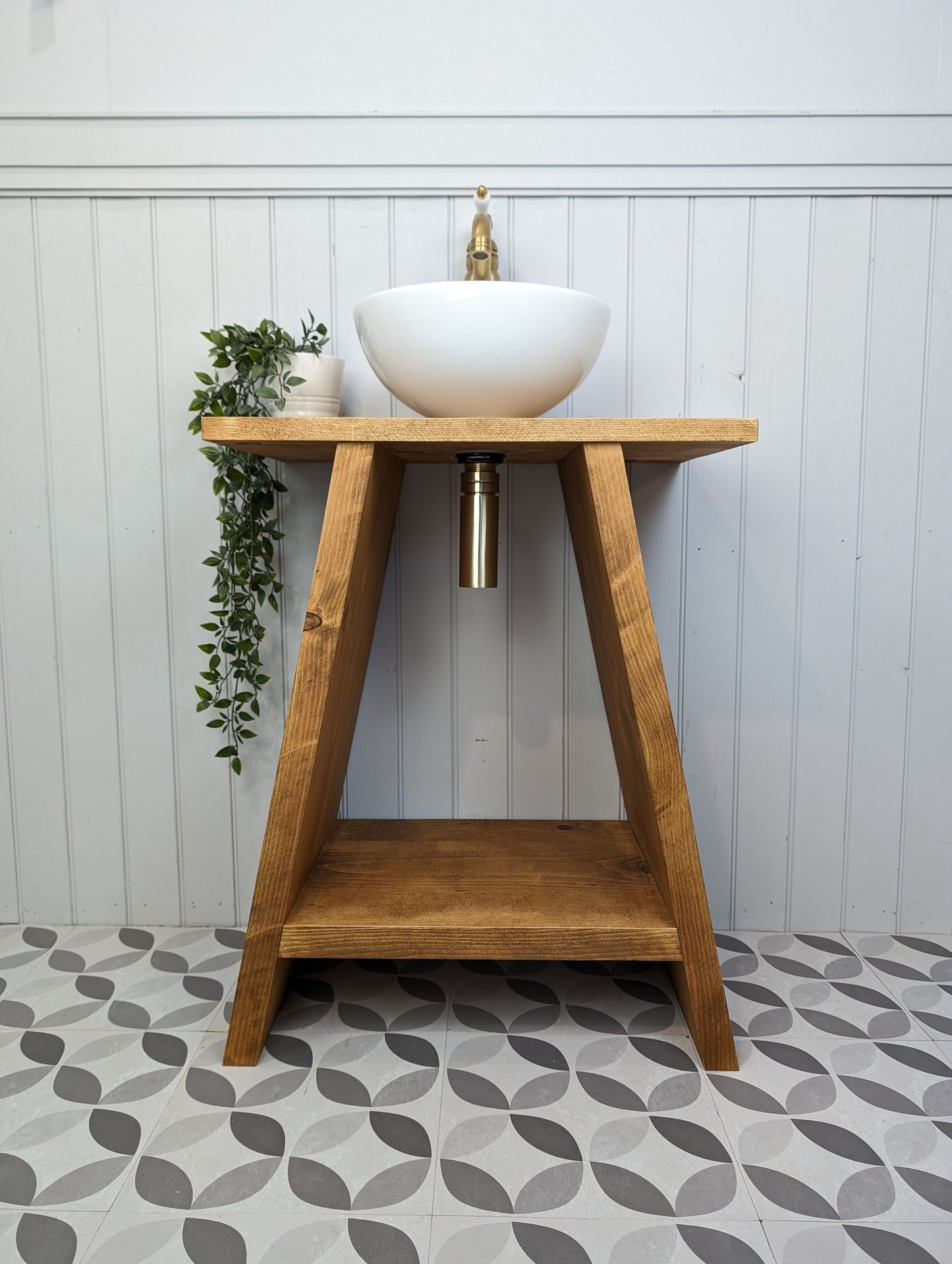 THE EDMONTON / A Handmade Solid Wood Bathroom Vanity Washstand