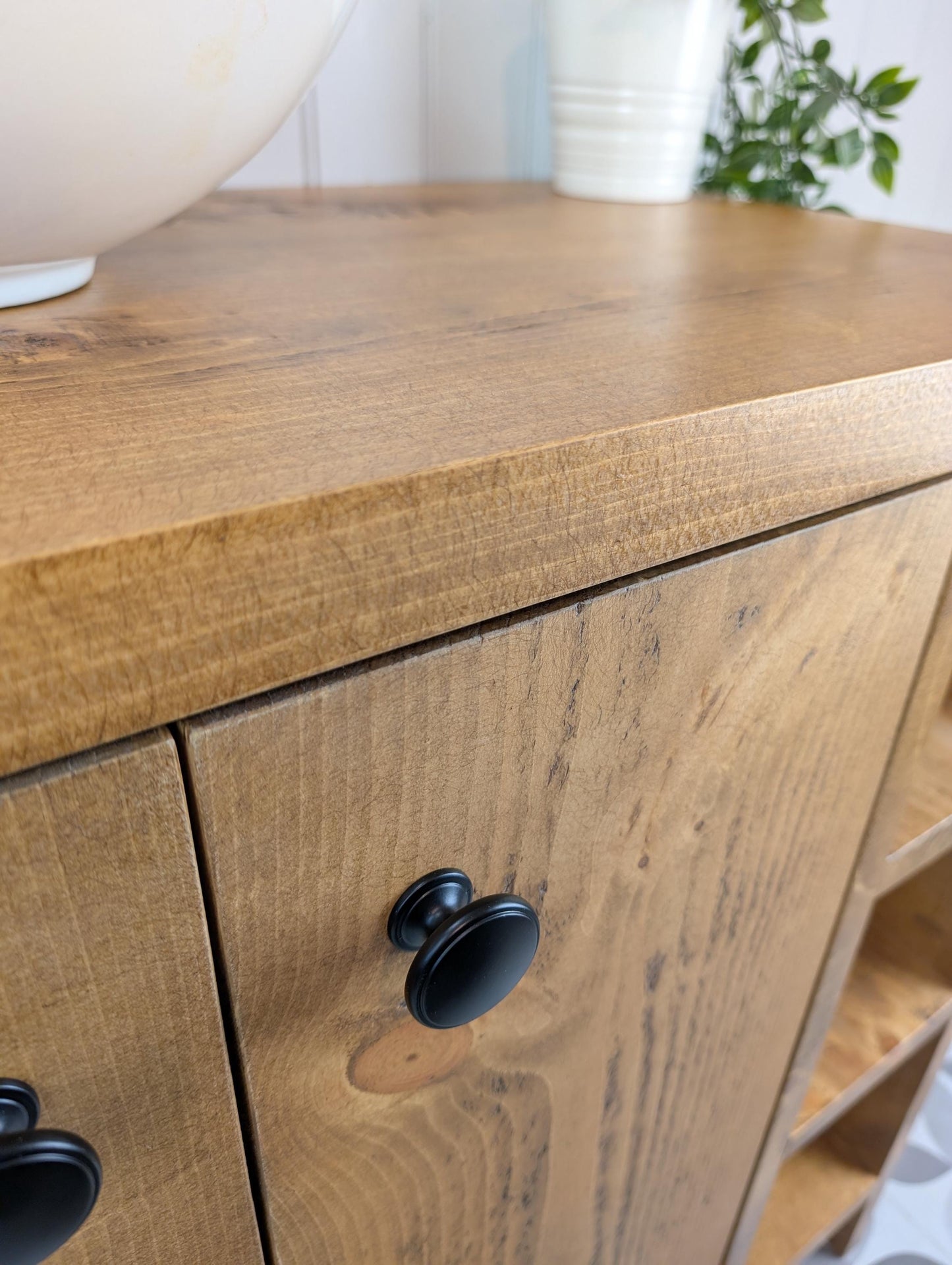 THE ALBERTA / A Handmade Solid Wood Bathroom Vanity Unit