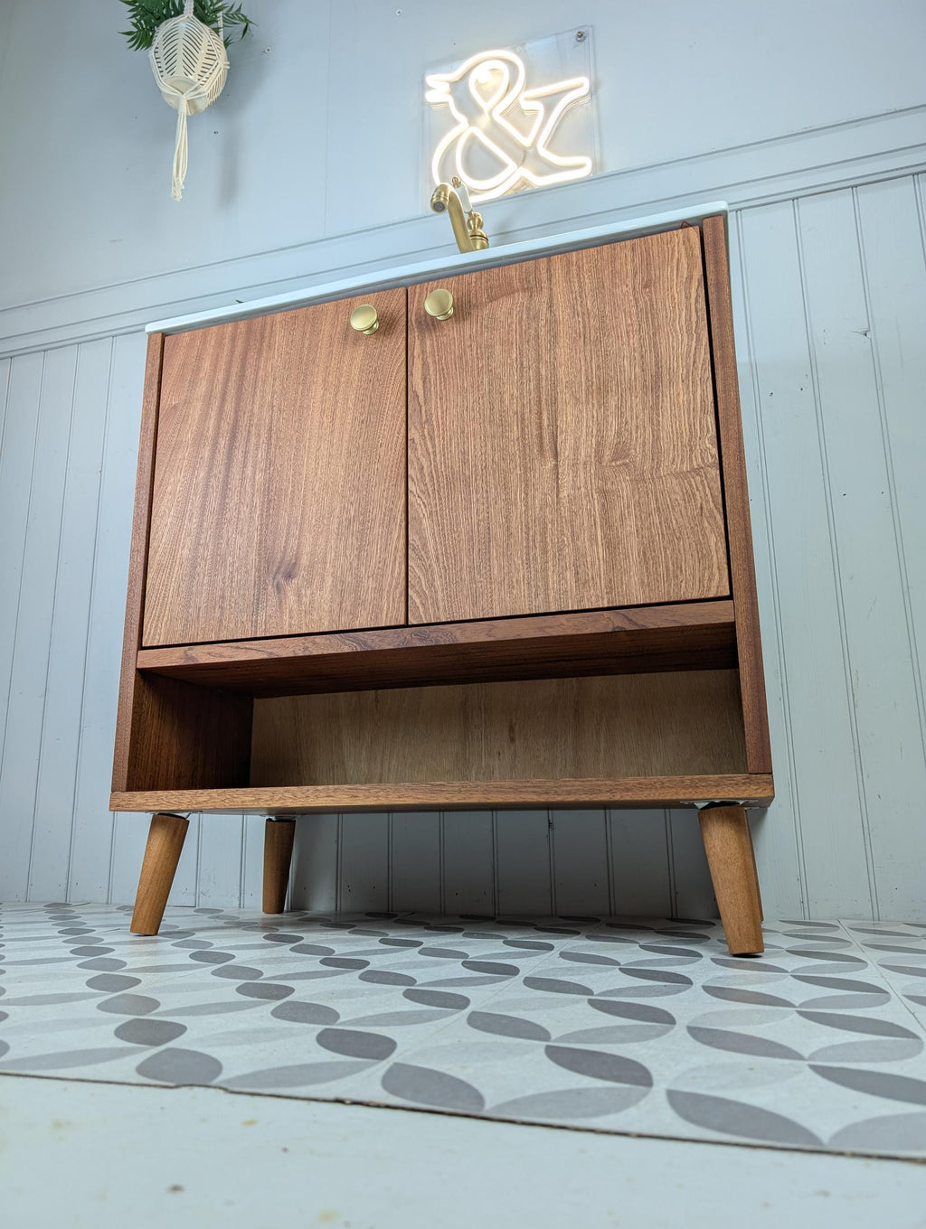 THE BURLINGTON / A Handmade Solid Hardwood Bathroom Vanity Unit with Inset Ceramic Basin