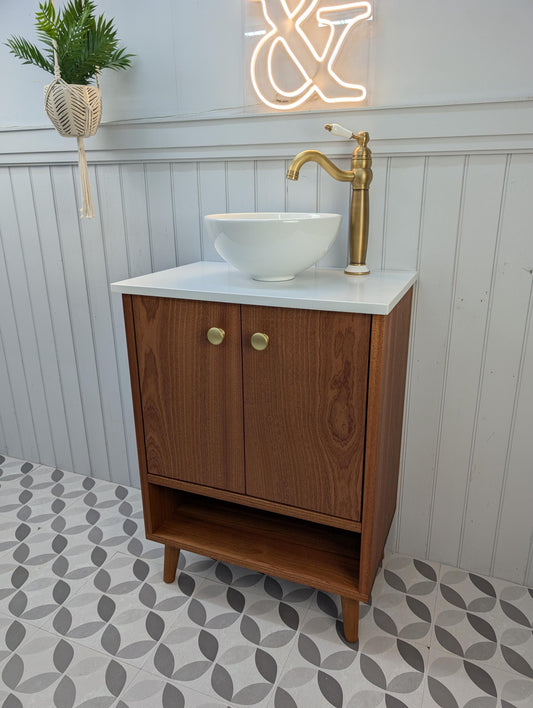 THE INGLEWOOD / A Handmade Solid Hardwood Bathroom Vanity Unit with Solid Quartz Countertop